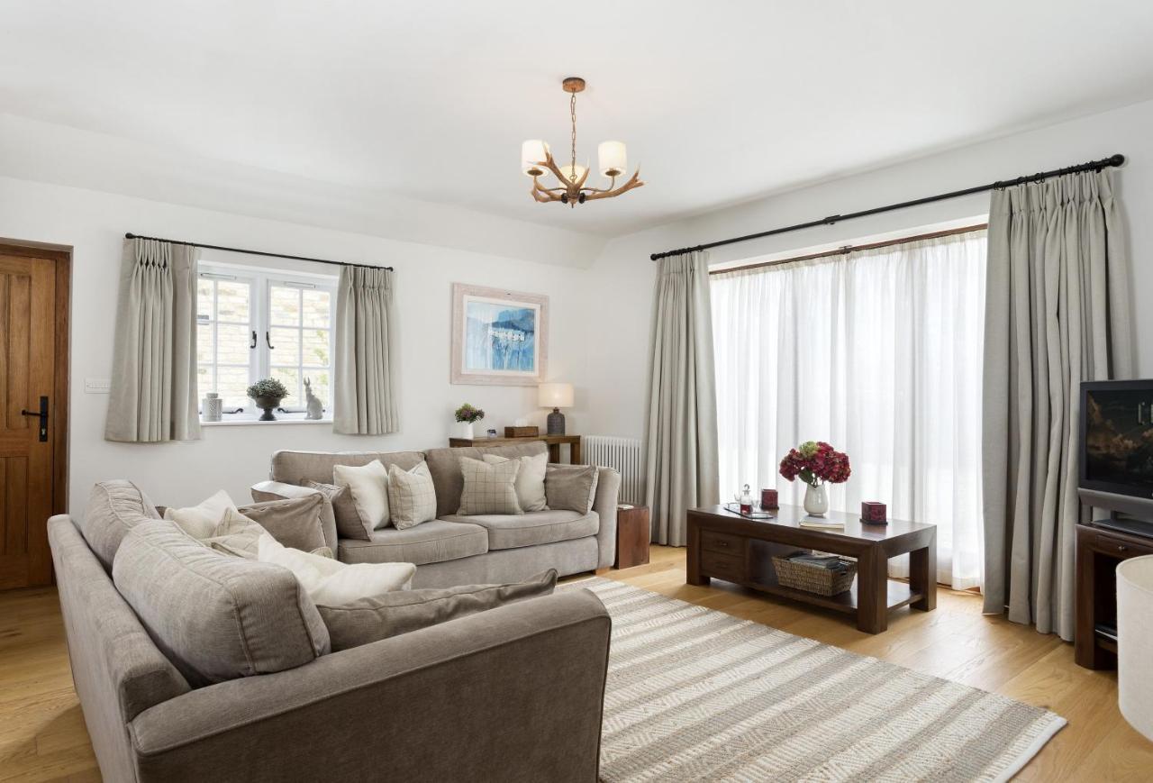 Grooms Cottage Kingham Bagian luar foto