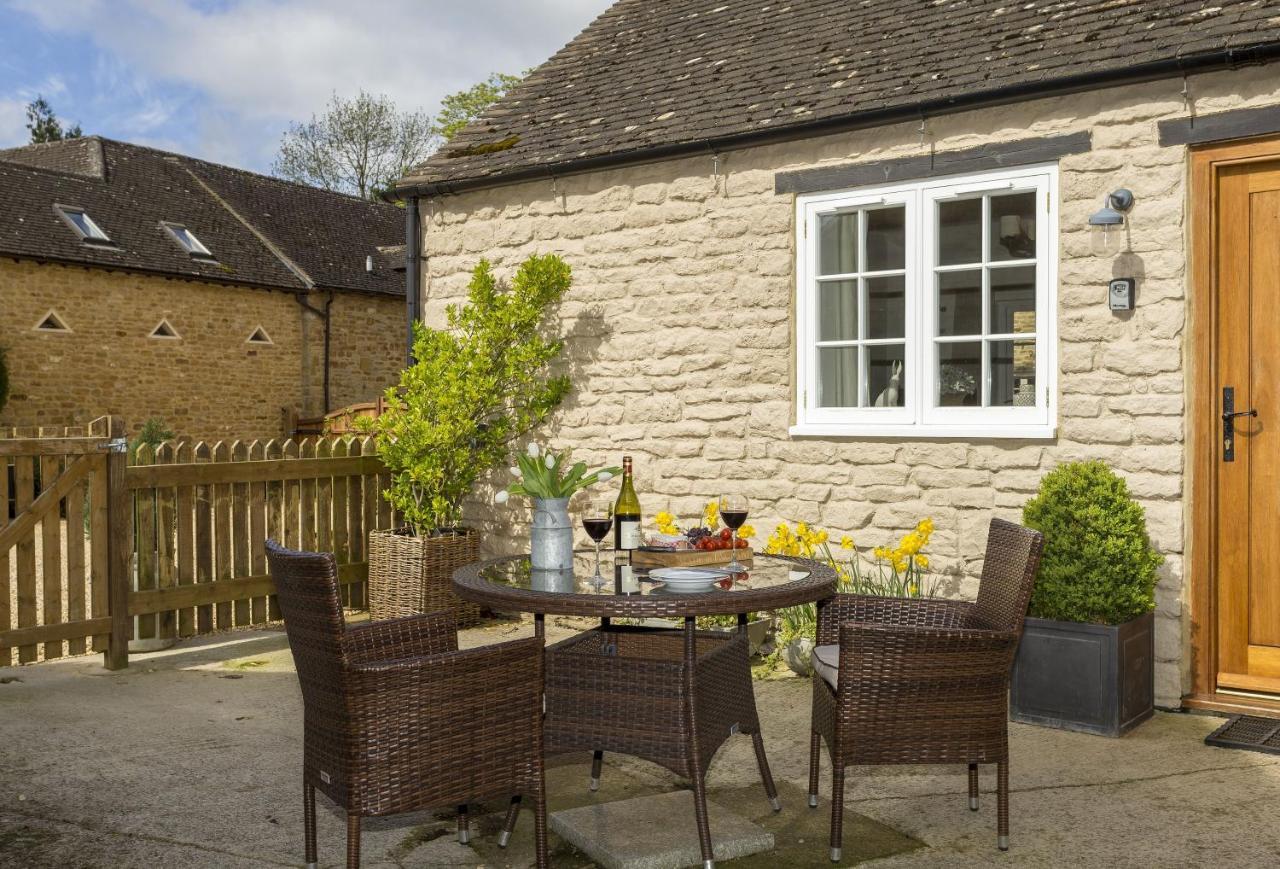 Grooms Cottage Kingham Bagian luar foto